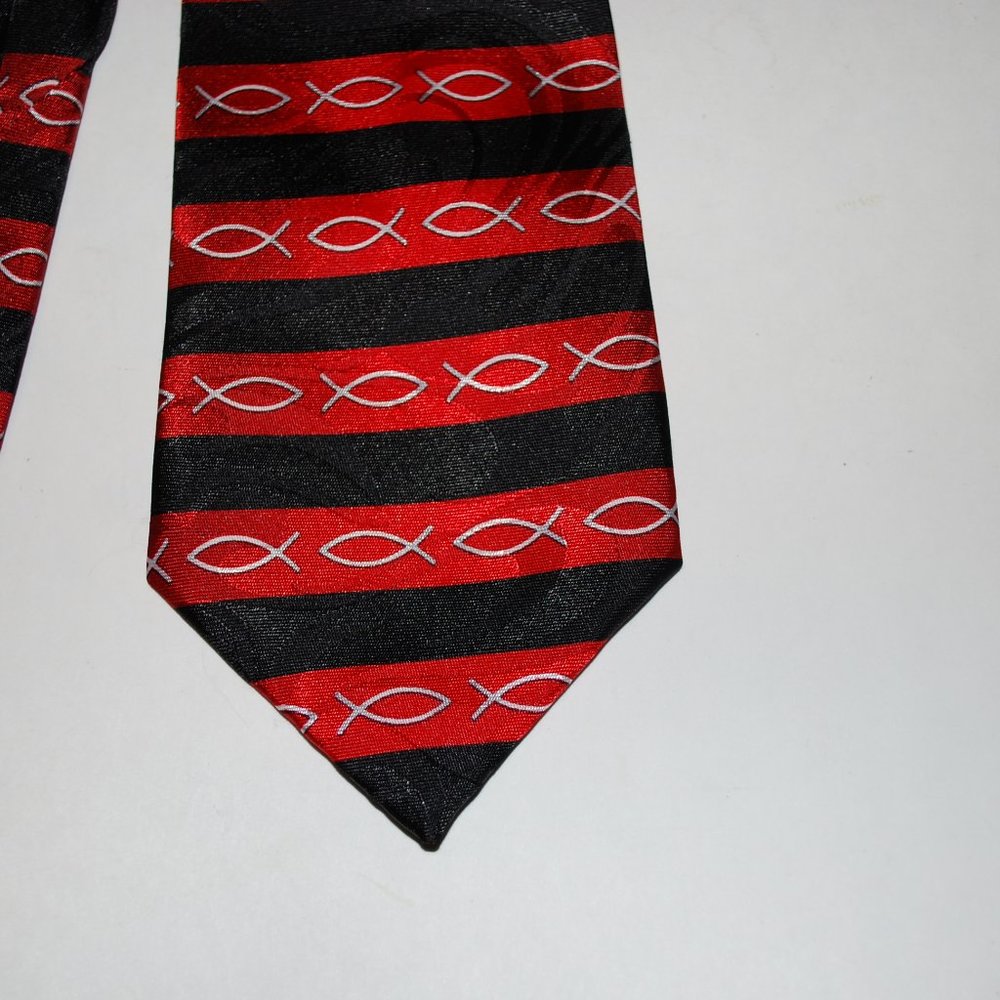 STEVEN HARRIS CHRISTIAN FISH NECK TIE
